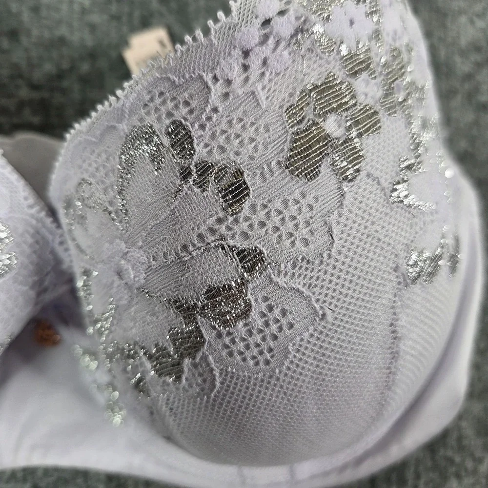 Victoria Secret Body By Victoria‎ Lined Demi Purple Bra Silver Lace Size 32DDD